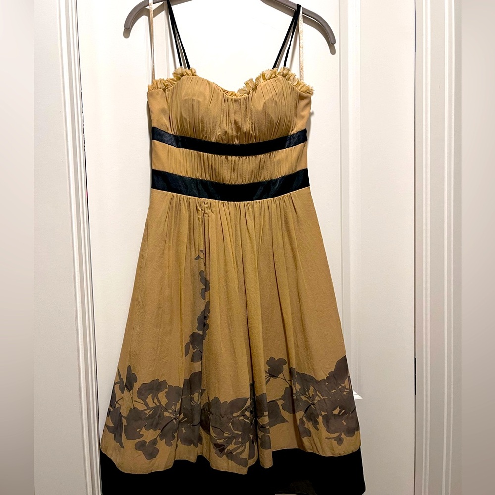 BCBG 100% Silk Floral Swing Sweetheart Dress